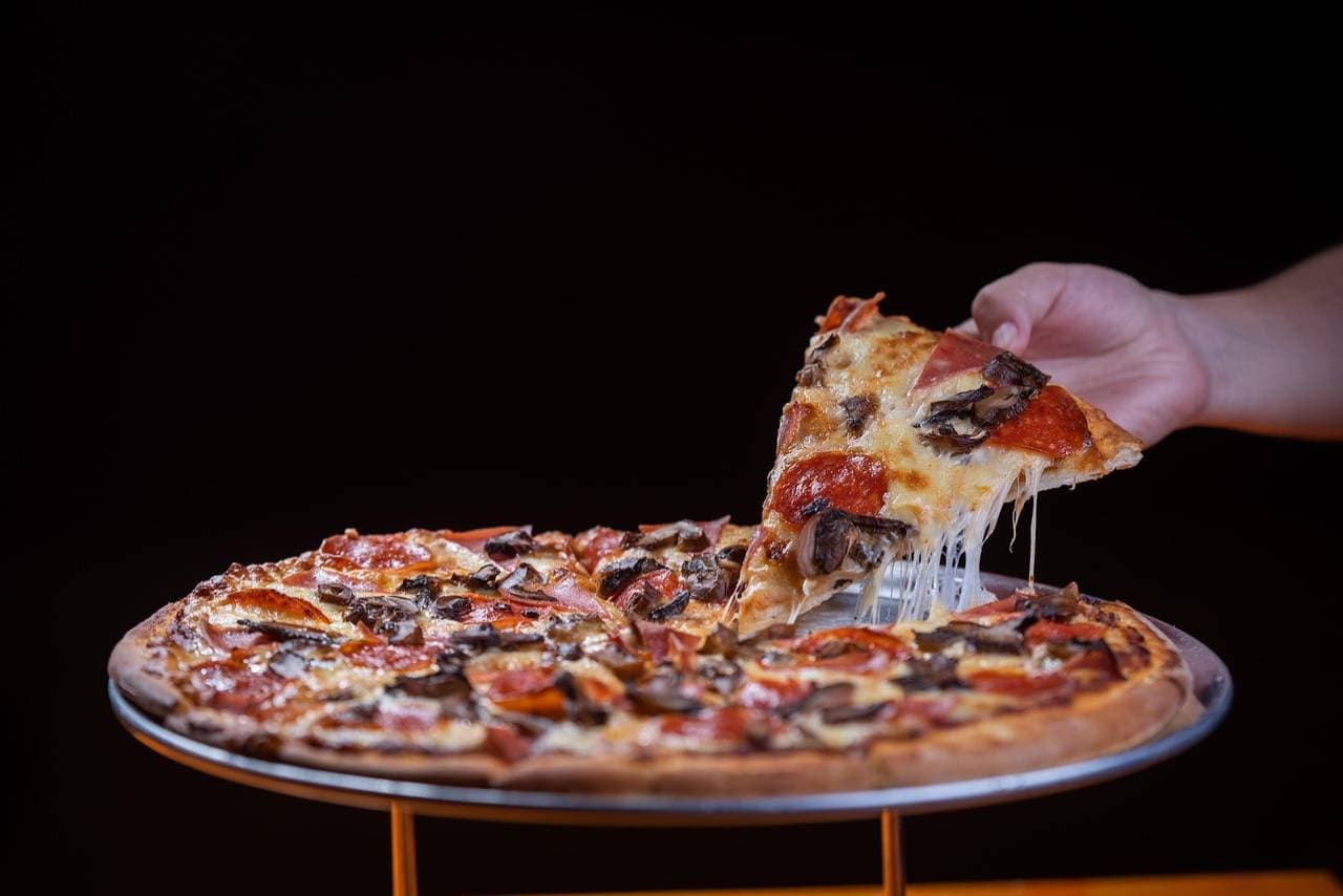 pizza-restaurant-1755791930-8037.png