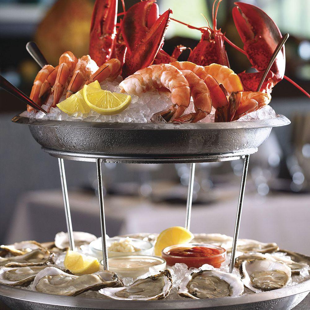Discover how restaurant chains like Walk-On’s, Perkins, Maggiano’s, and Red Lobster have revamped their menus to boost sales and cater to their target audience.