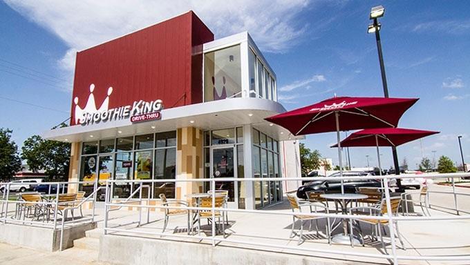 https://d3n2401vhvcfv5.cloudfront.net/_images/company/smoothie_king/store-front-1.jpg