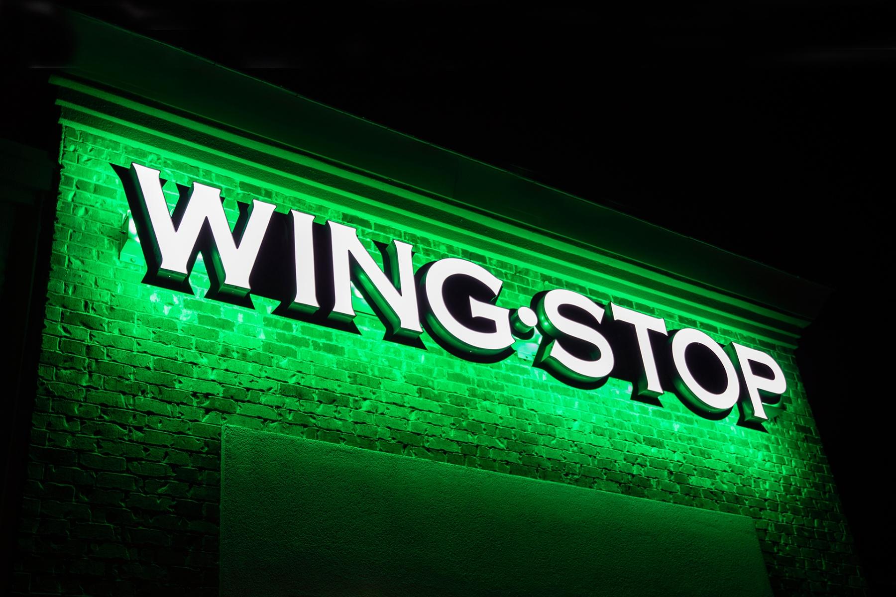 https://d3n2401vhvcfv5.cloudfront.net/_images/company/wingstop/store-front-1.jpg