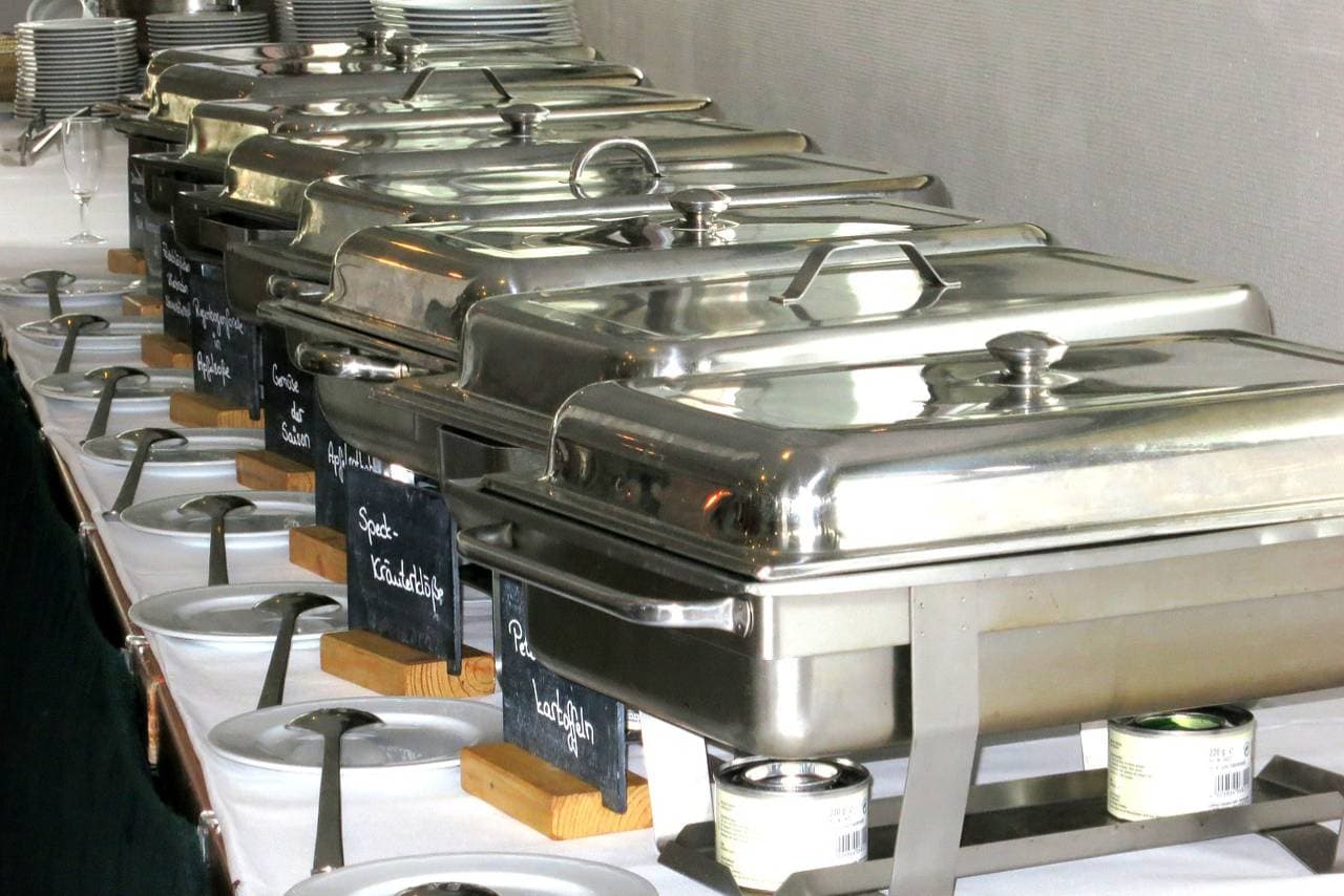 food-storage-container-options-1609206348-9429.png