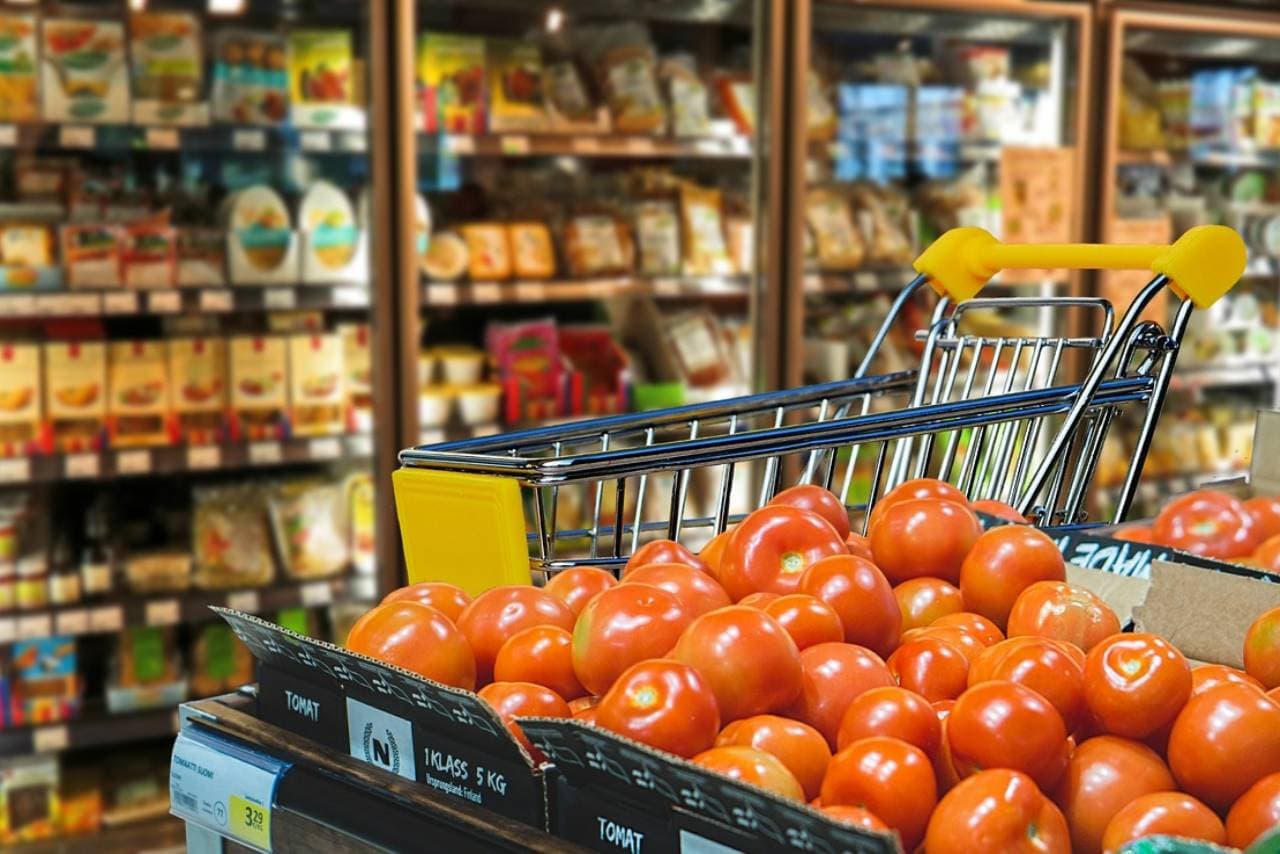 what-is-food-manual-handling-1645644428-4273.png