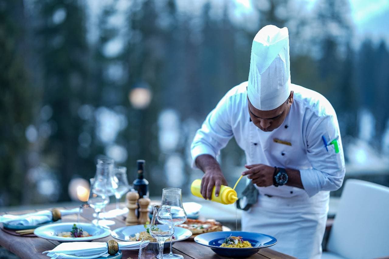 why-choosing-the-right-food-handler-course-matters-1732904010-8582.png