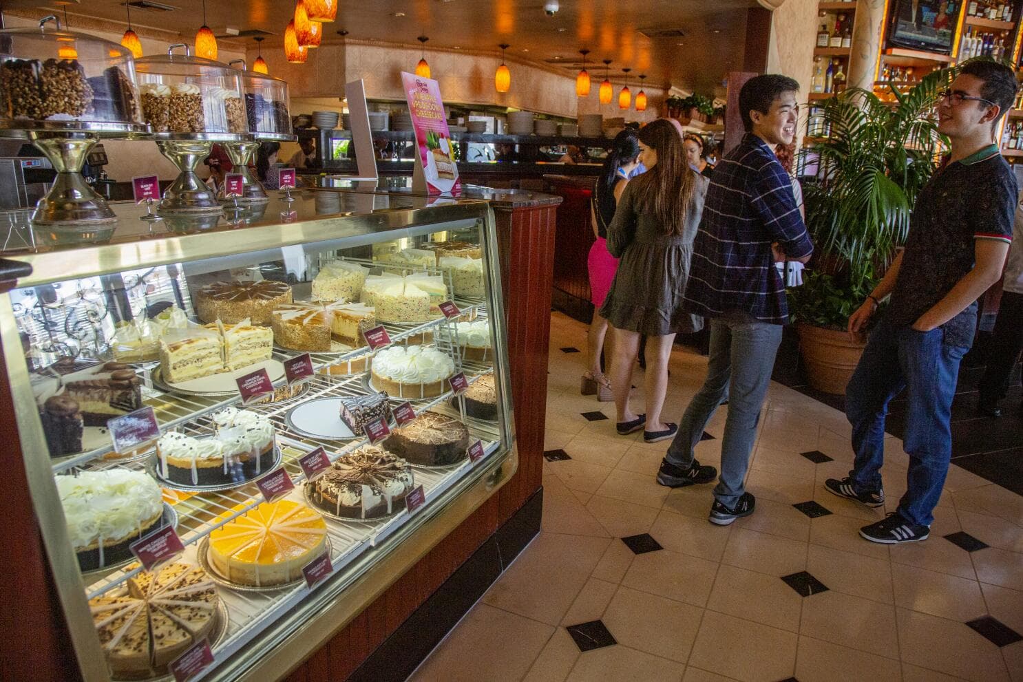 https://d3n2401vhvcfv5.cloudfront.net/_images/company/Cheesecake Factory/1742840539744-ca-times.brightspotcdn.jpg